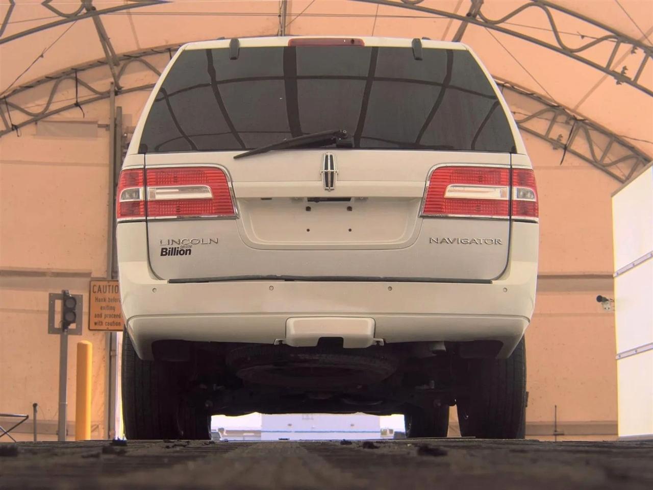 Lincoln Navigator 4WD 4dr 2014