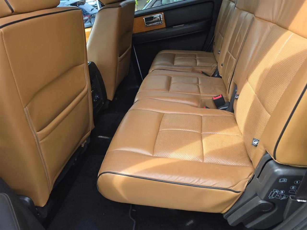 Lincoln Navigator 4WD 4dr 2014