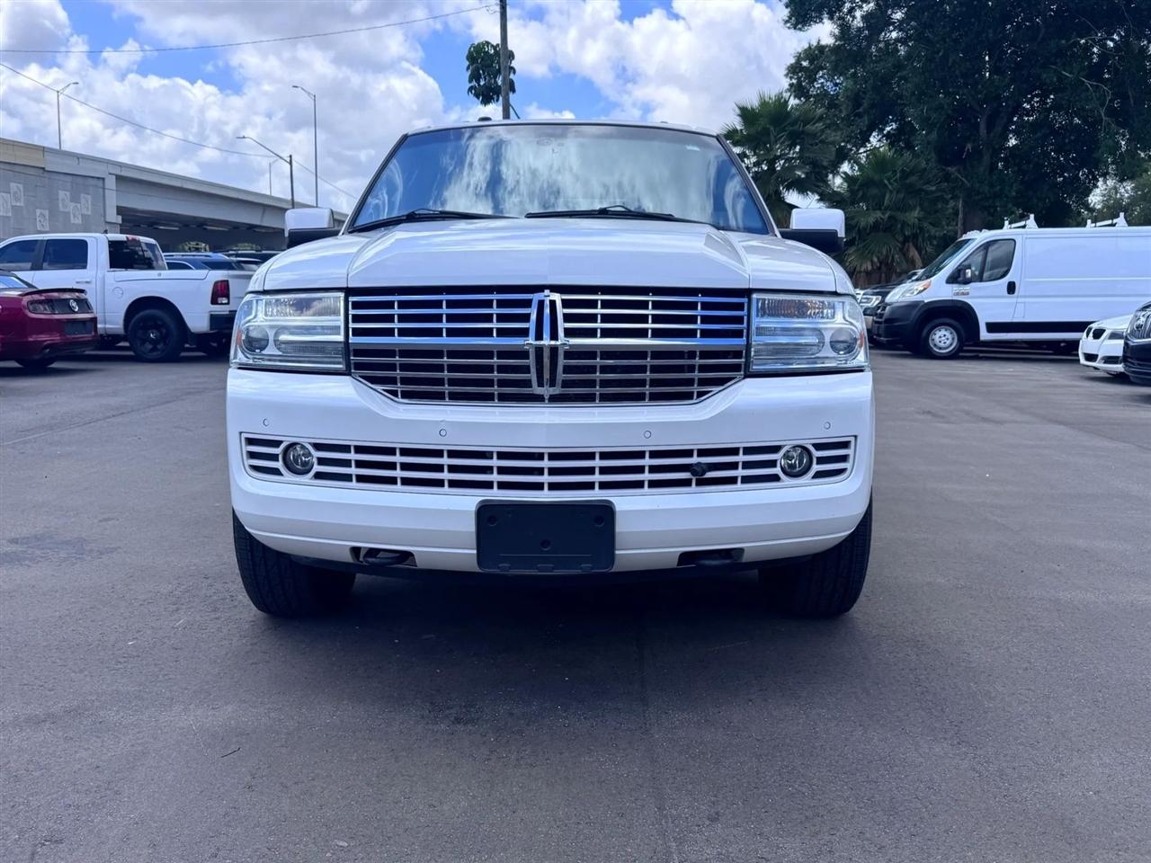 Lincoln Navigator 4WD 4dr 2014