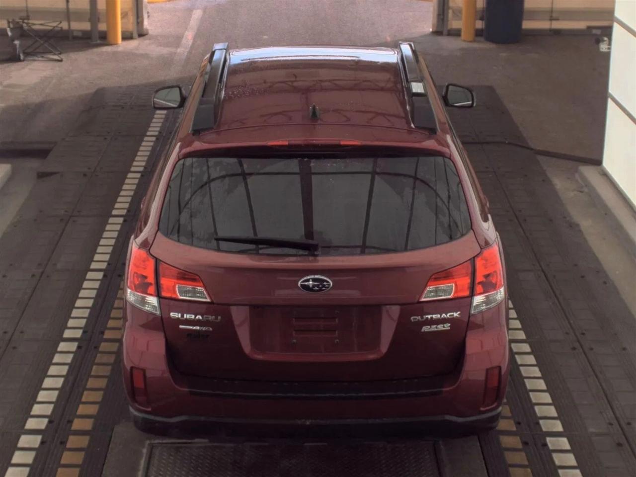 Subaru Outback 4dr Wgn H4 Auto 2.5i Premium 2014