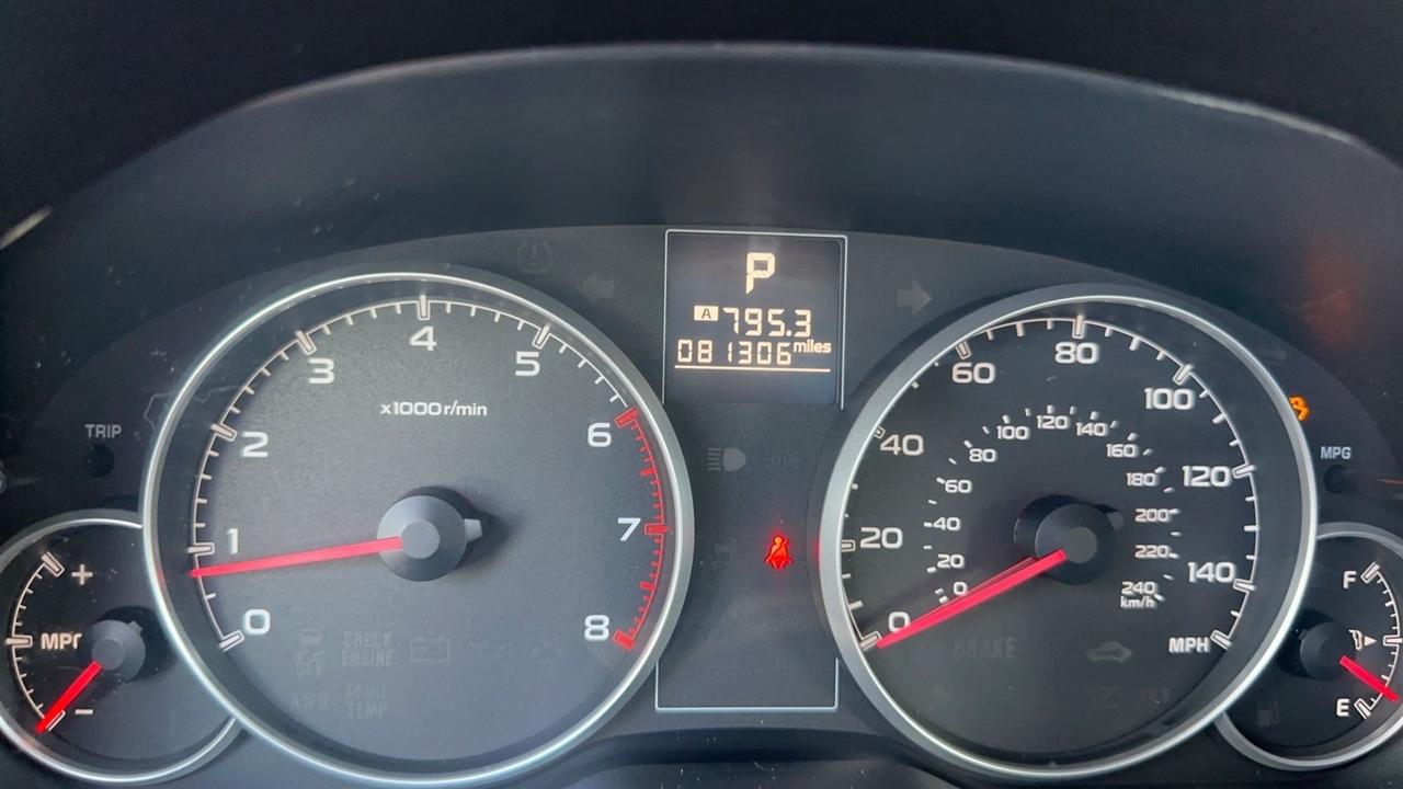 Subaru Outback 4dr Wgn H4 Auto 2.5i Premium 2014
