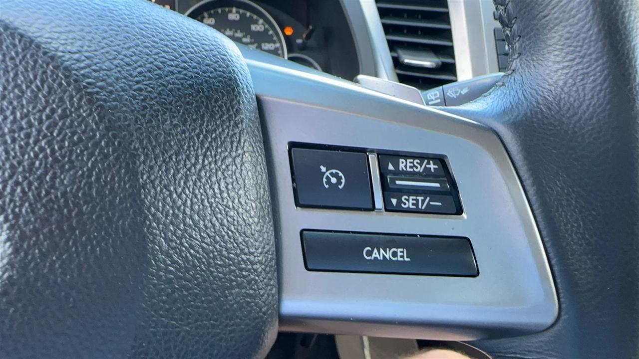 Subaru Outback 4dr Wgn H4 Auto 2.5i Premium 2014