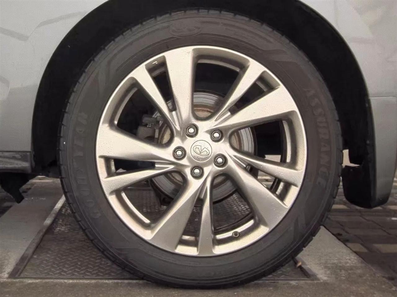 Infiniti QX60 AWD 4dr 2015