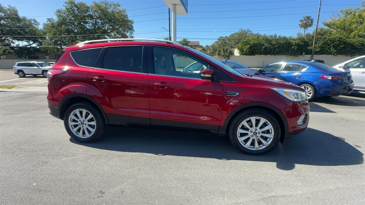 Ford Escape Titanium FWD 2017