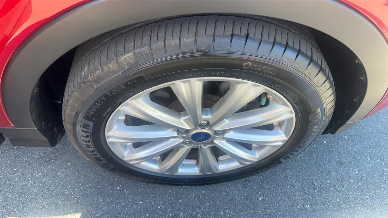 Ford Escape Titanium FWD 2017