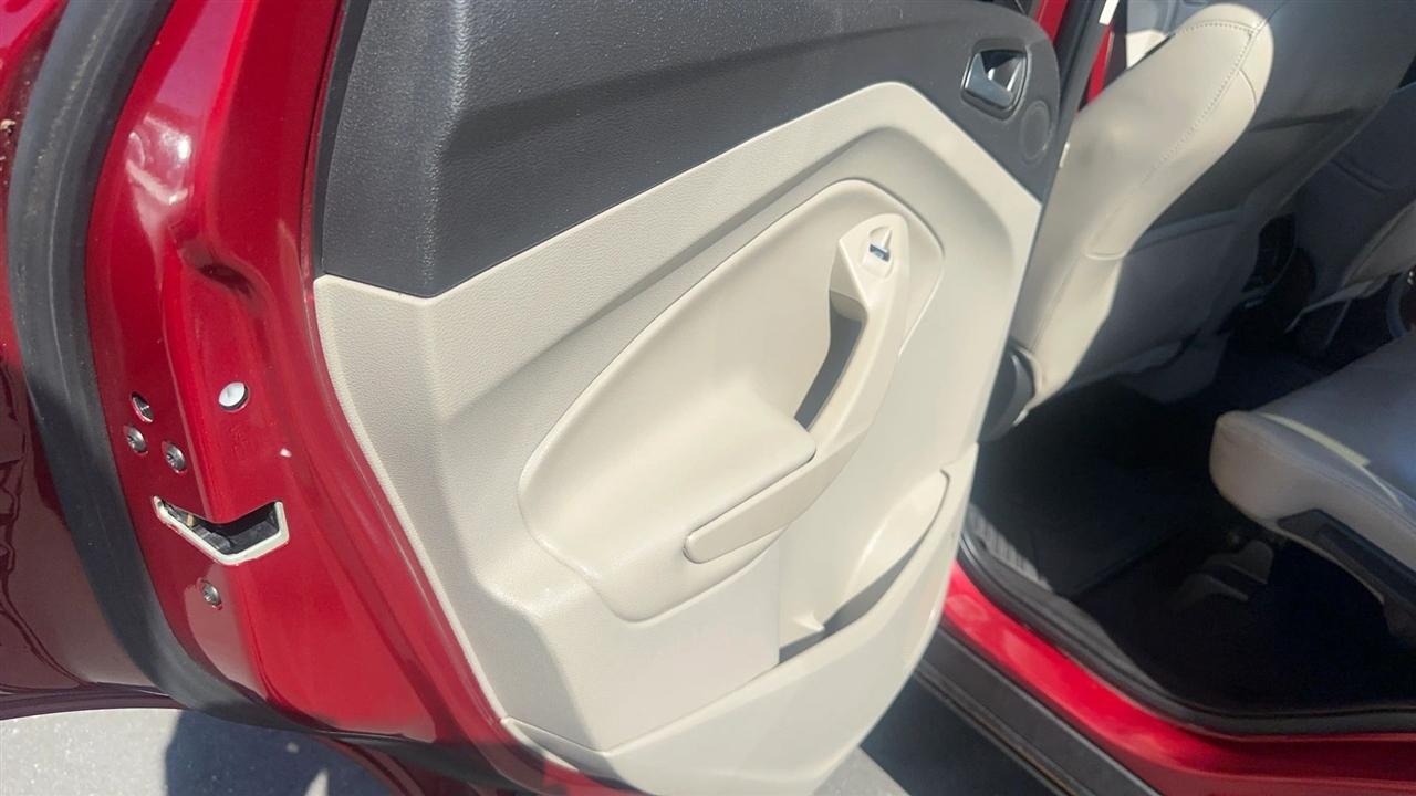 Ford Escape Titanium FWD 2017