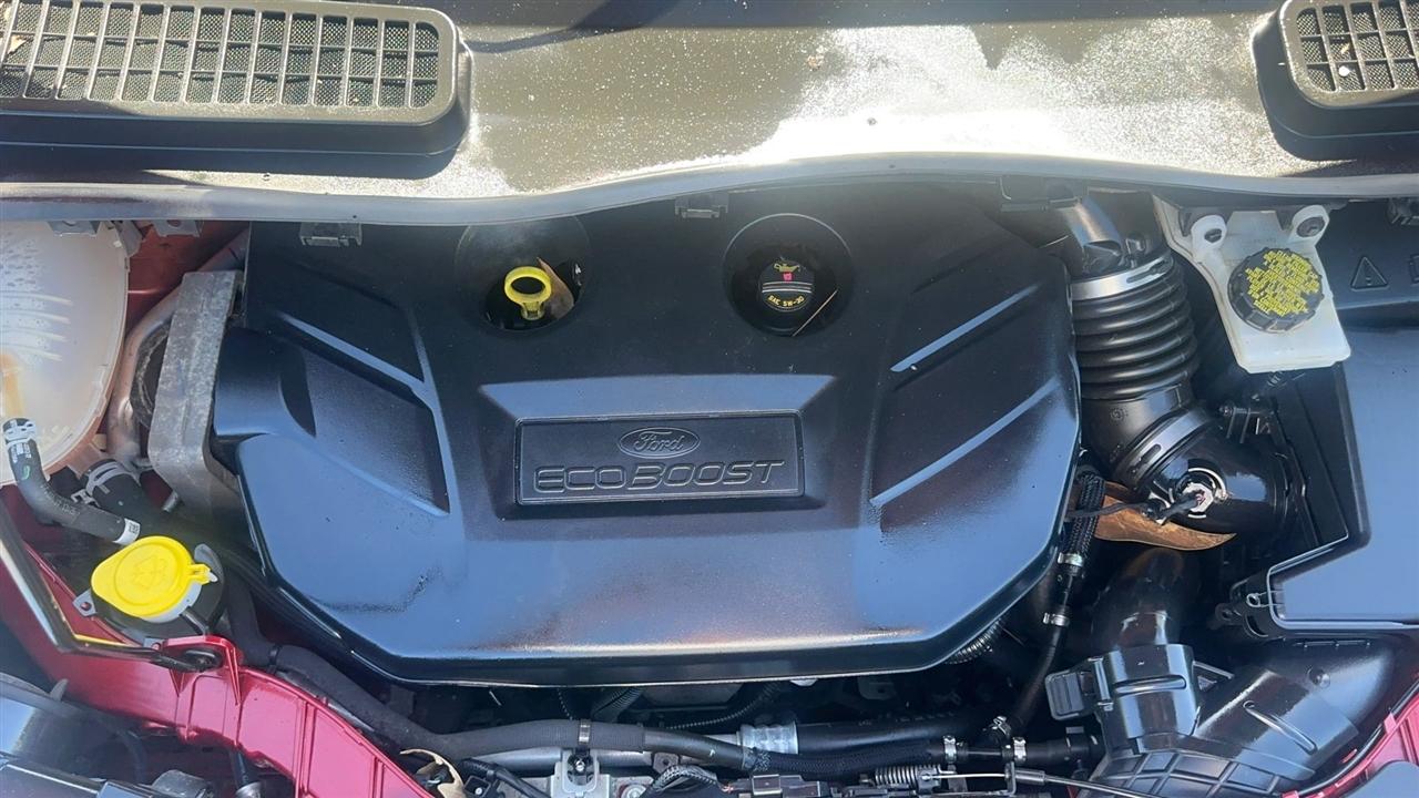 Ford Escape Titanium FWD 2017