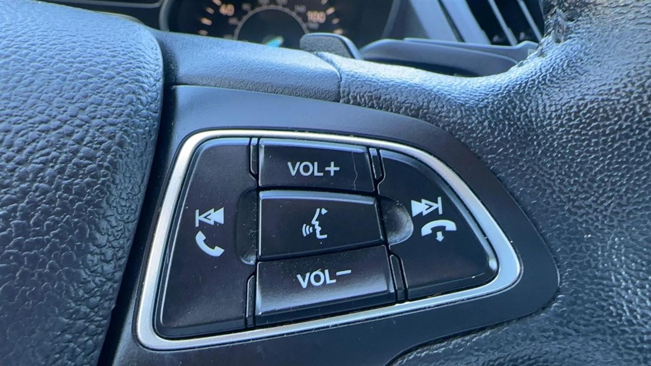 Ford Escape Titanium FWD 2017