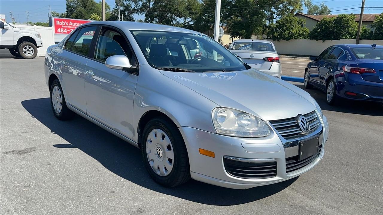 Volkswagen Jetta Sedan A5 4dr Value Edition Auto 2005
