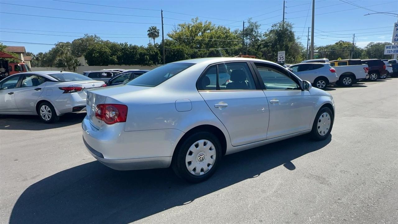Volkswagen Jetta Sedan A5 4dr Value Edition Auto 2005