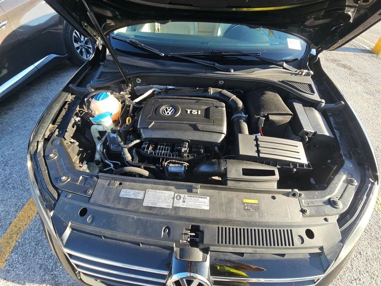 Volkswagen Passat 4dr Sdn 1.8T Auto S 2015