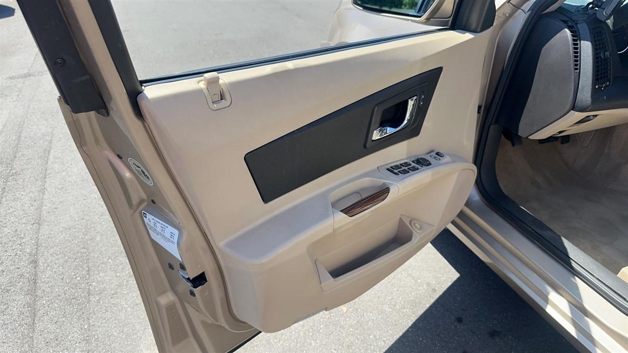 Cadillac CTS 4dr Sdn 3.6L 2005