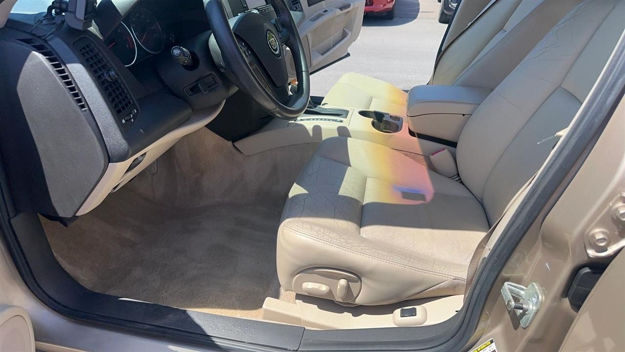 Cadillac CTS 4dr Sdn 3.6L 2005