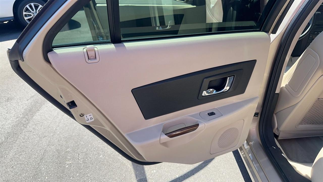 Cadillac CTS 4dr Sdn 3.6L 2005