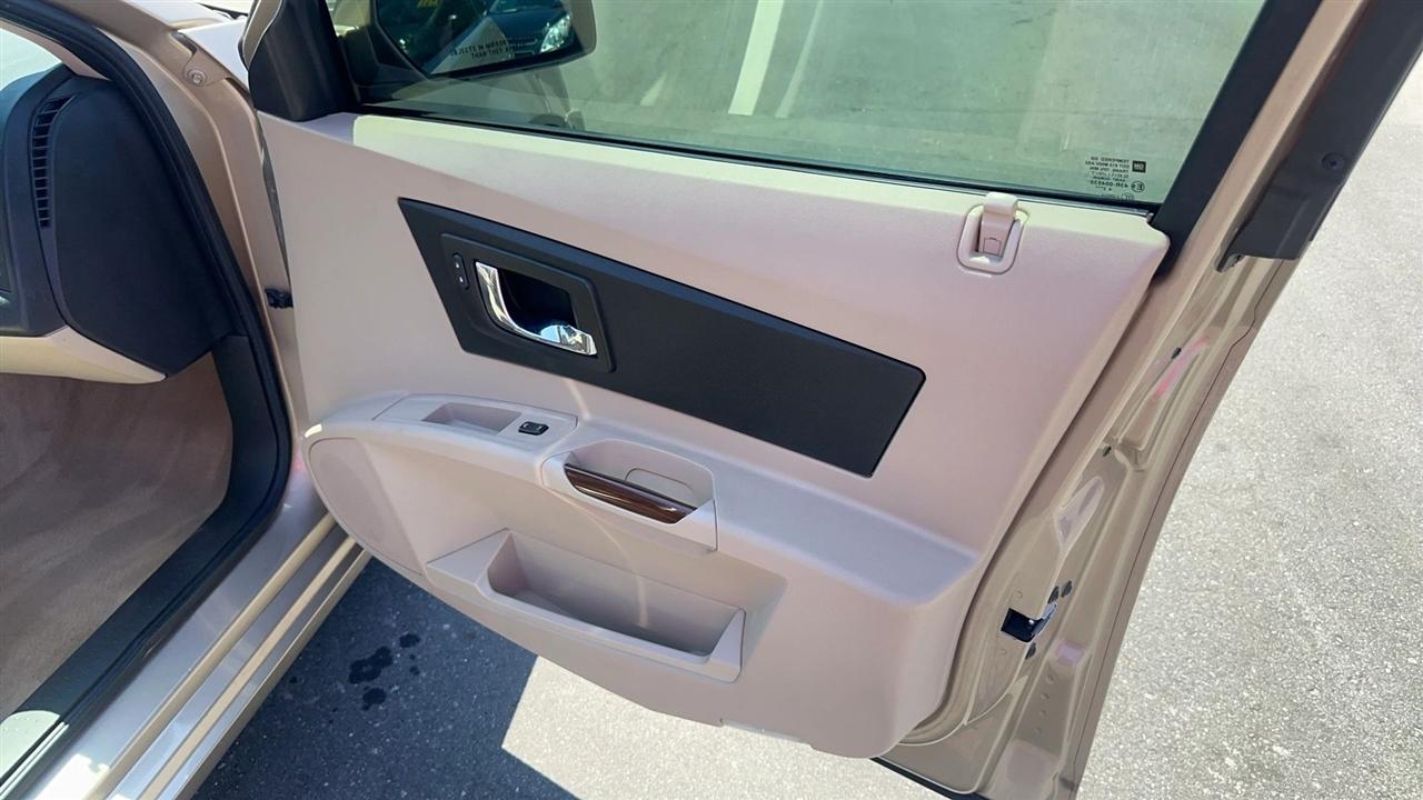 Cadillac CTS 4dr Sdn 3.6L 2005