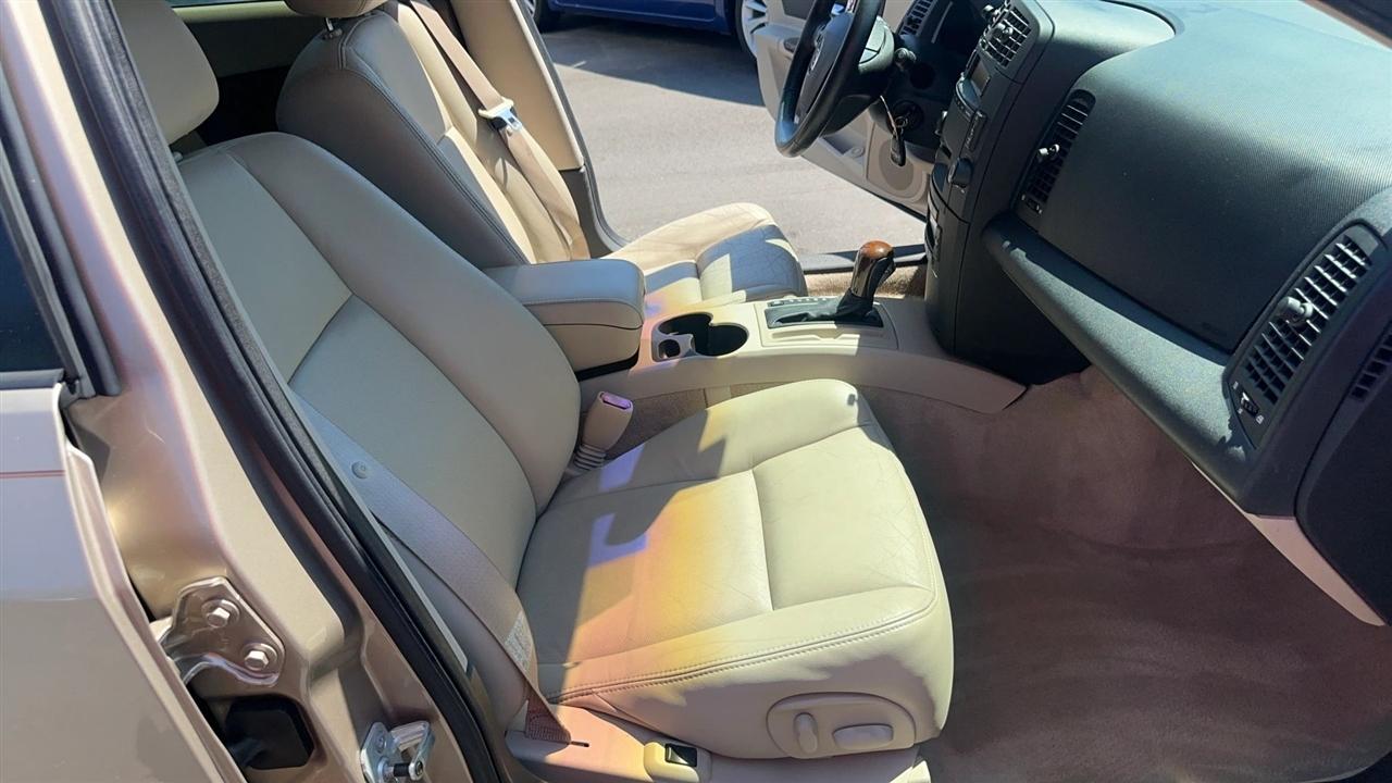 Cadillac CTS 4dr Sdn 3.6L 2005