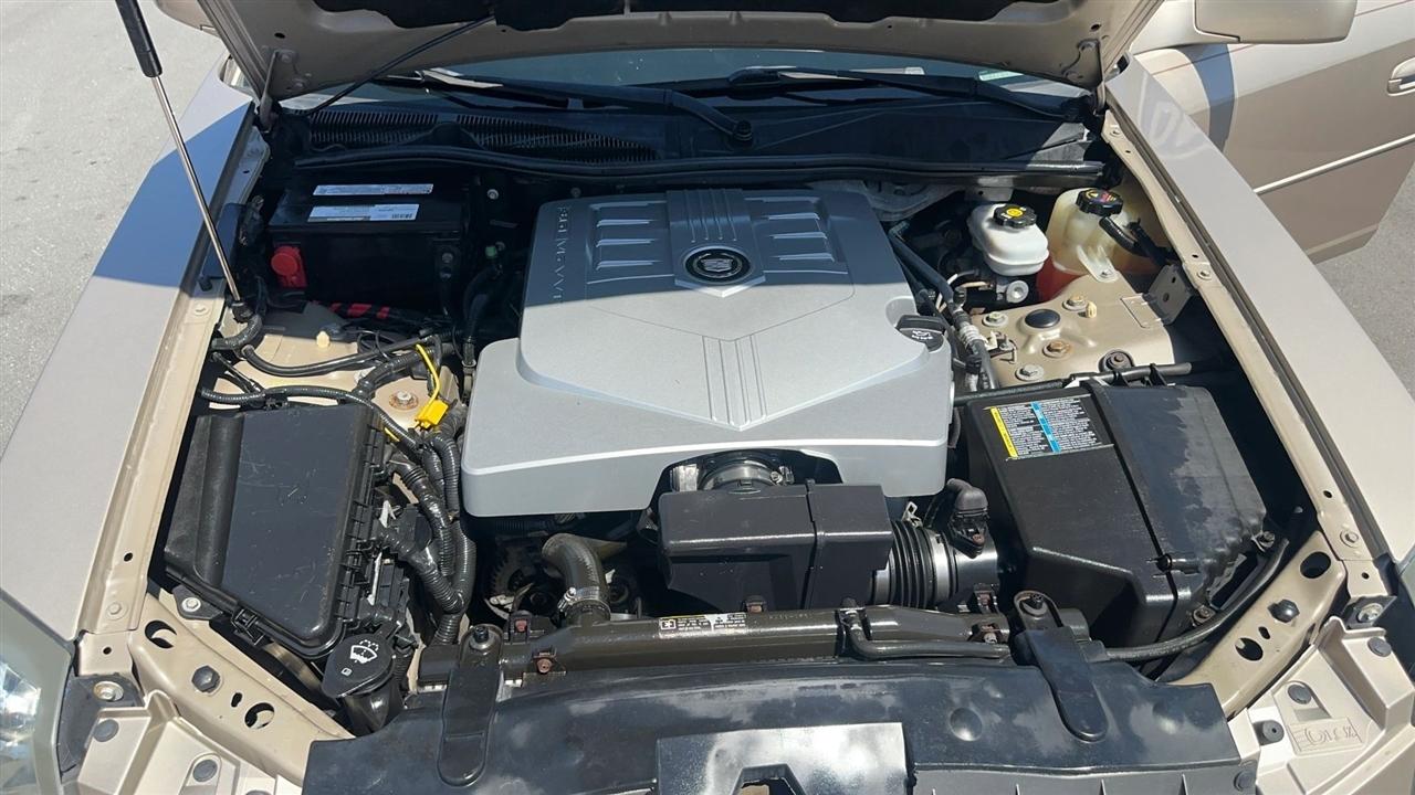 Cadillac CTS 4dr Sdn 3.6L 2005