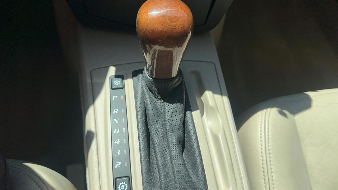 Cadillac CTS 4dr Sdn 3.6L 2005