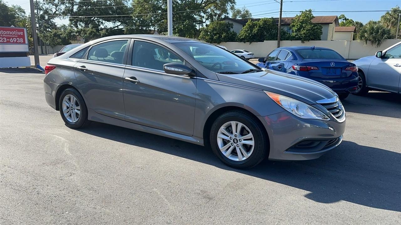 Hyundai Sonata 4dr Sdn 2.4L Auto GLS 2014