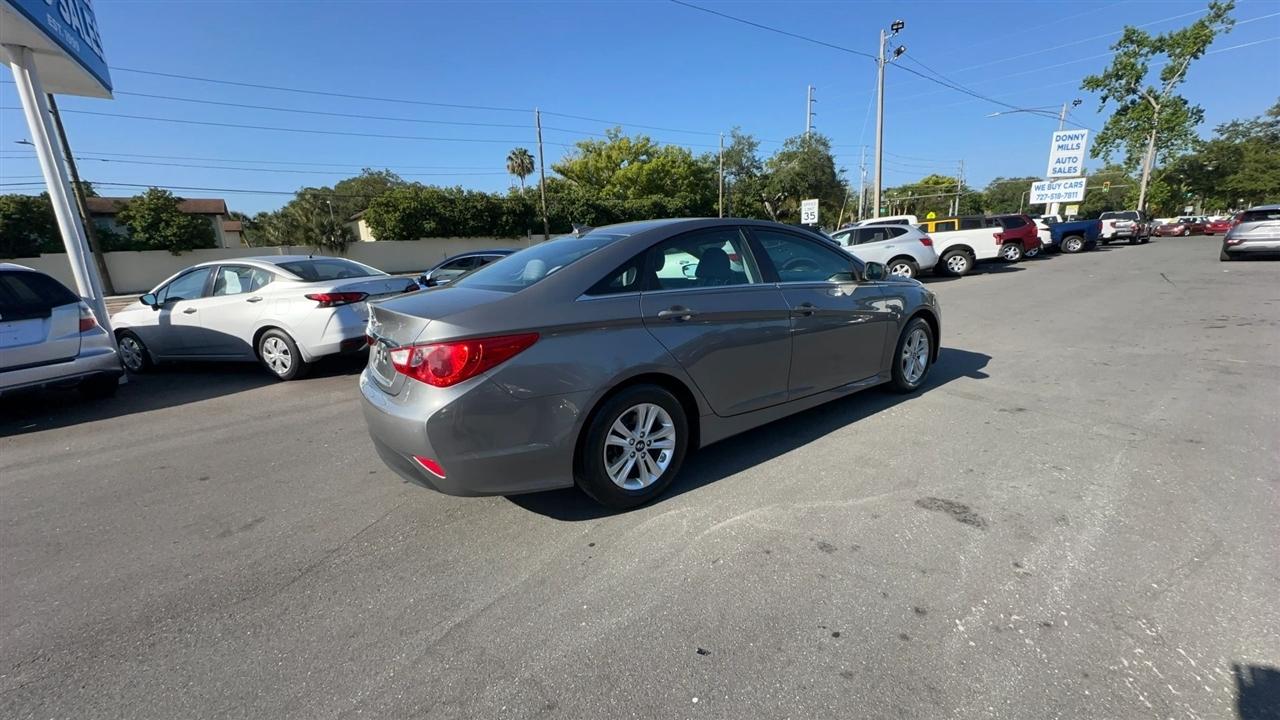 Hyundai Sonata 4dr Sdn 2.4L Auto GLS 2014