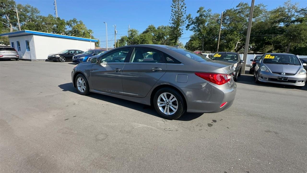 Hyundai Sonata 4dr Sdn 2.4L Auto GLS 2014