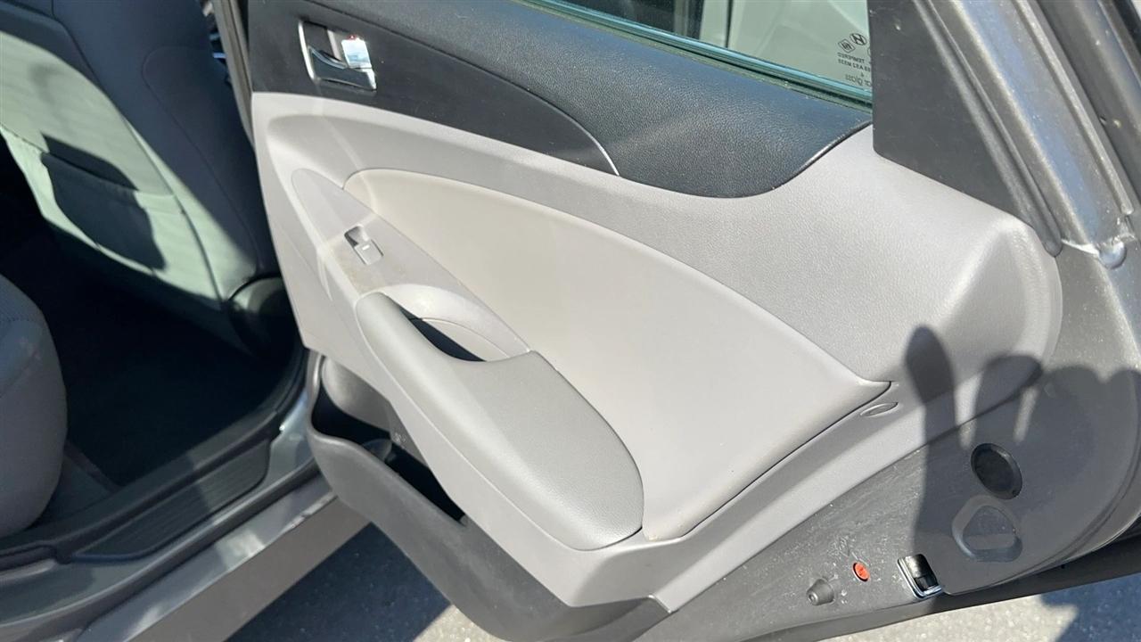 Hyundai Sonata 4dr Sdn 2.4L Auto GLS 2014