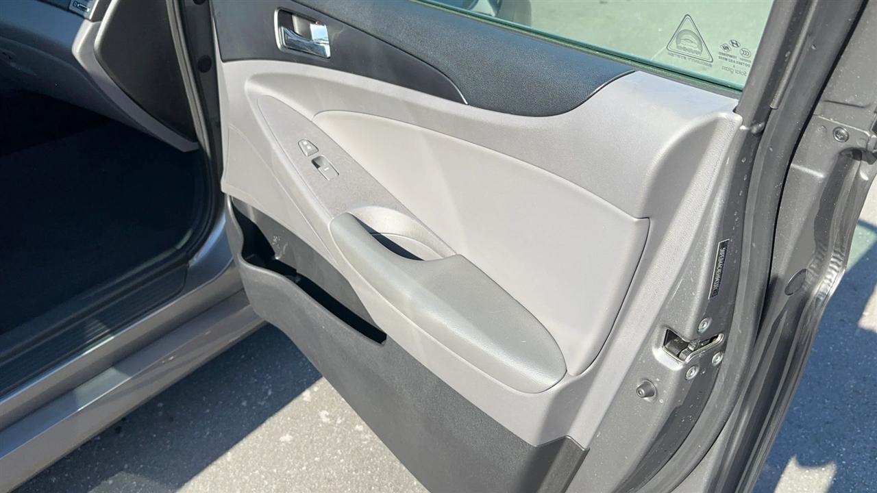 Hyundai Sonata 4dr Sdn 2.4L Auto GLS 2014