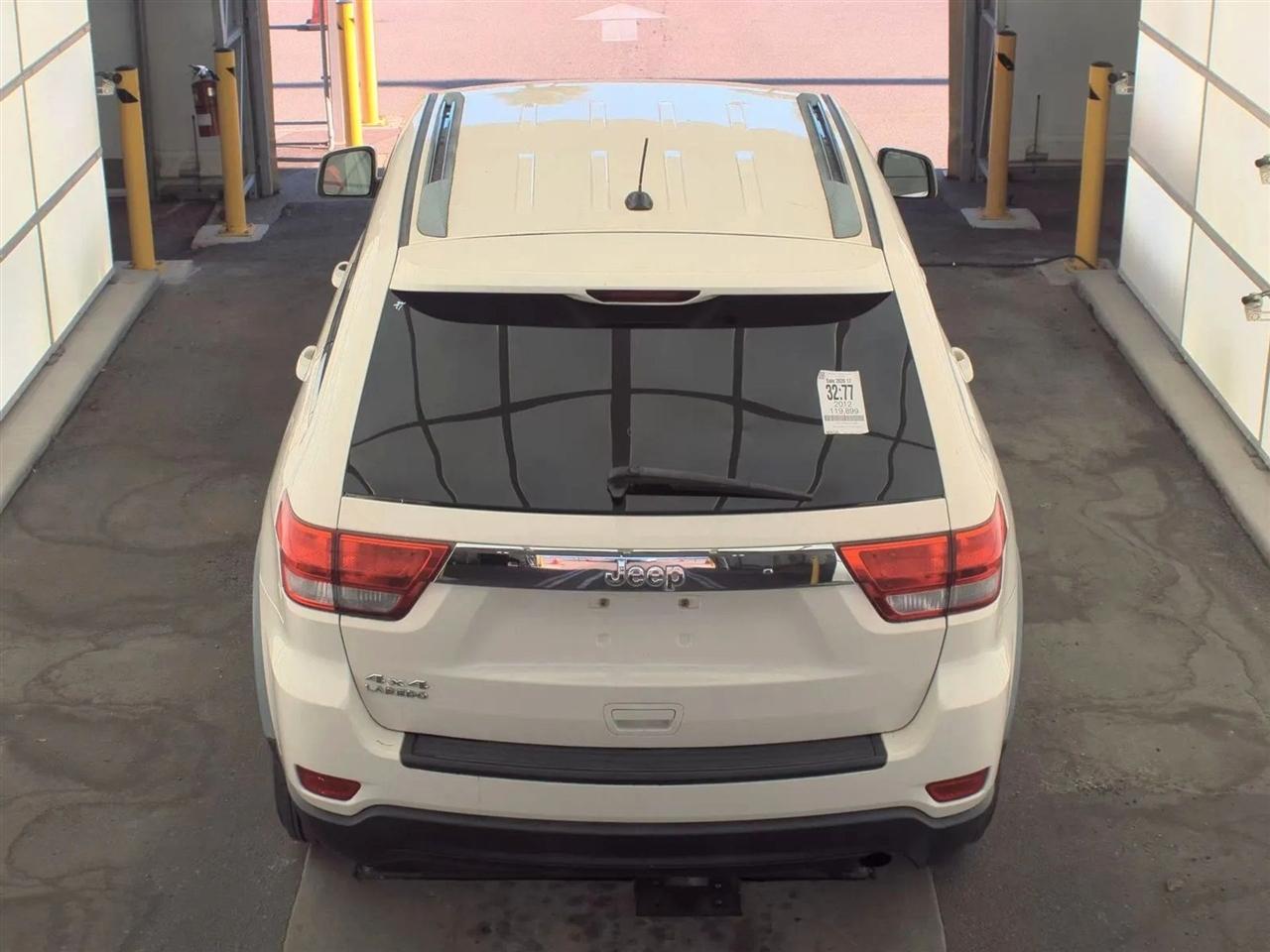 Jeep Grand Cherokee 4WD 4dr Laredo 2012