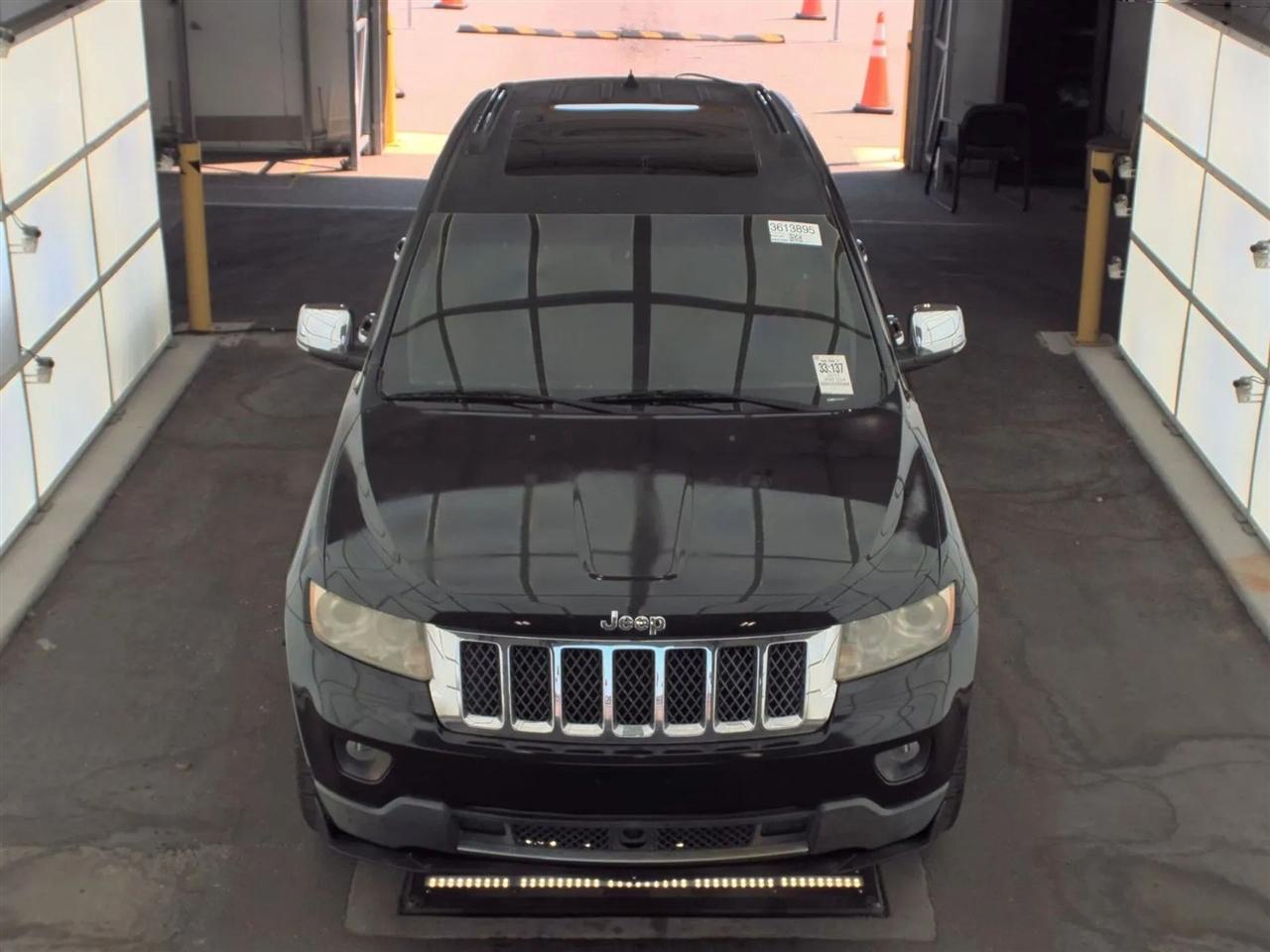 Jeep Grand Cherokee RWD 4dr Overland 2011