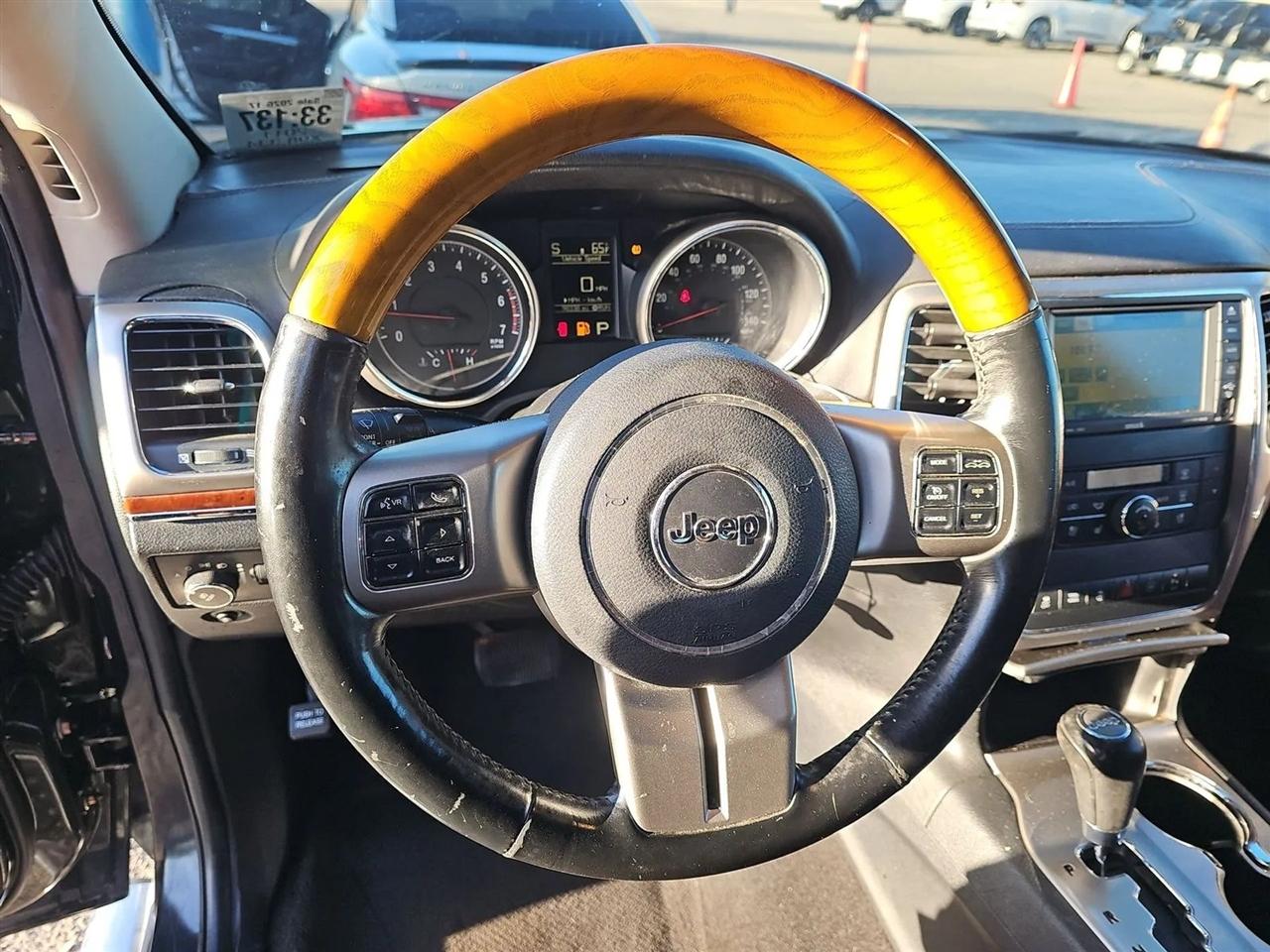 Jeep Grand Cherokee RWD 4dr Overland 2011