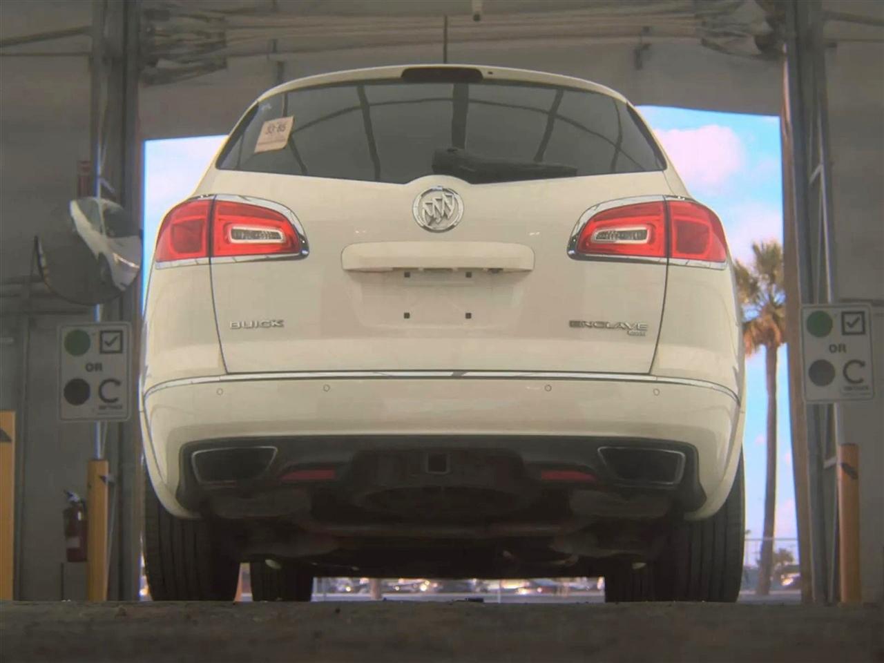 Buick Enclave AWD 4dr Leather 2014