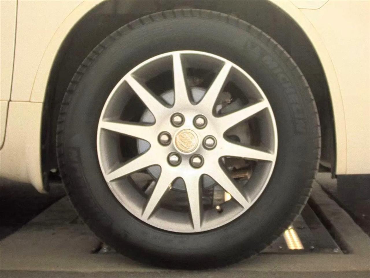 Buick Enclave AWD 4dr Leather 2014