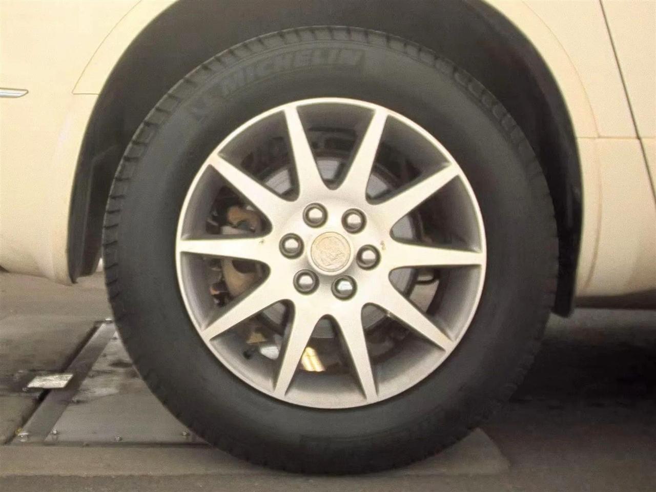 Buick Enclave AWD 4dr Leather 2014