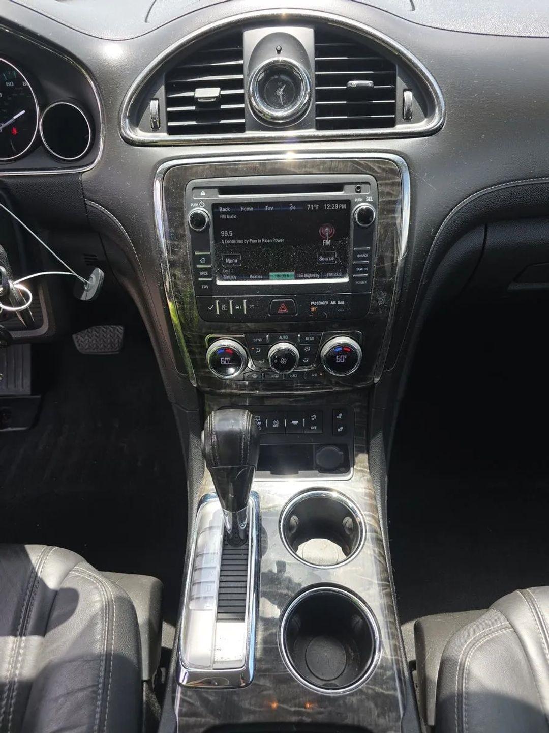 Buick Enclave AWD 4dr Leather 2014