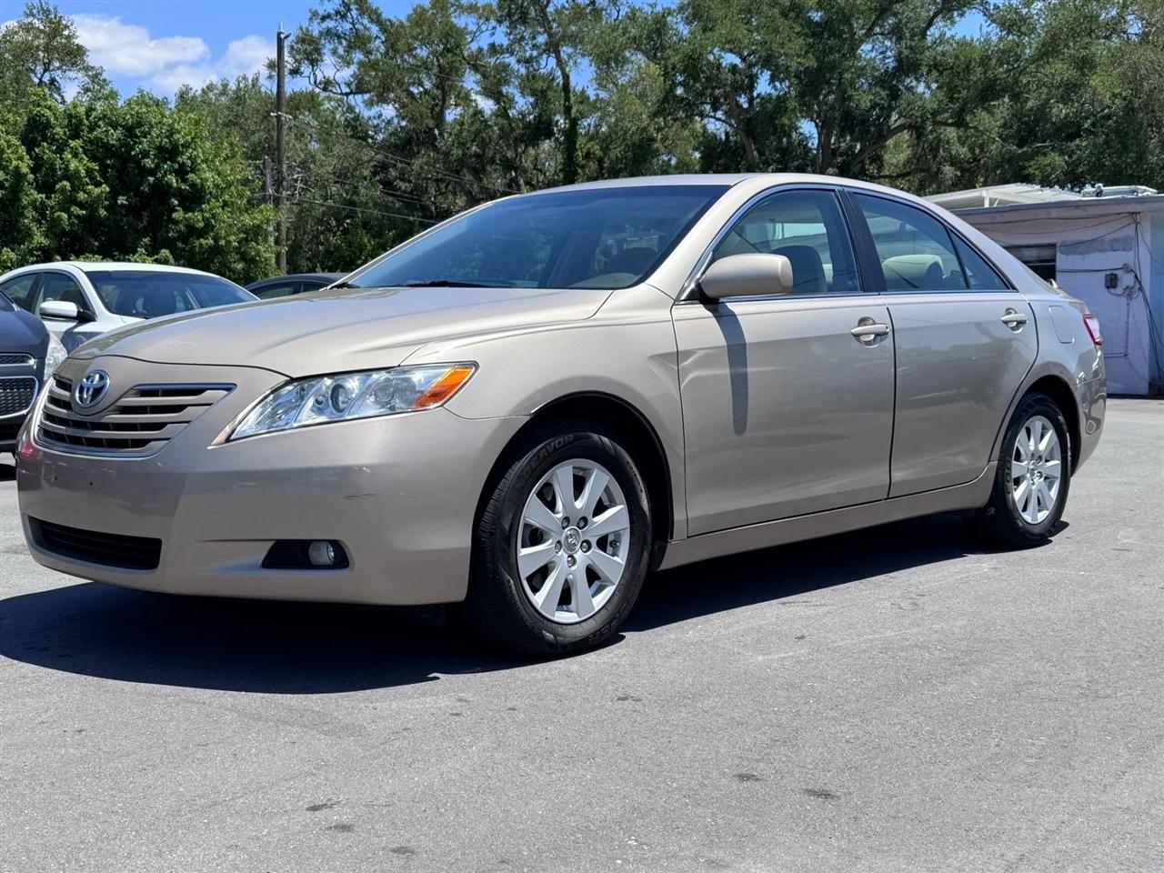 Toyota Camry 4dr Sdn I4 Auto XLE (Natl) 2007