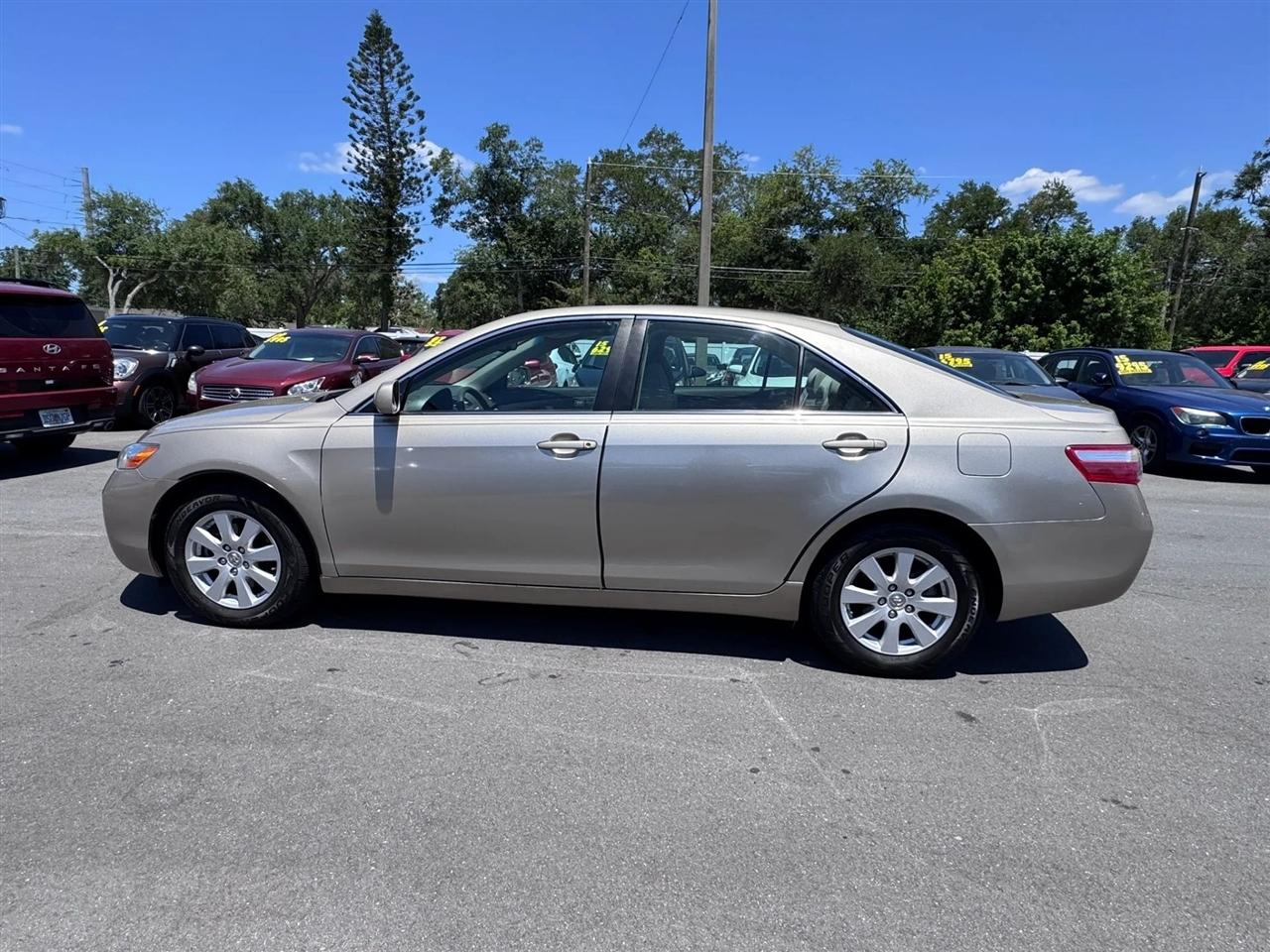 Toyota Camry 4dr Sdn I4 Auto XLE (Natl) 2007