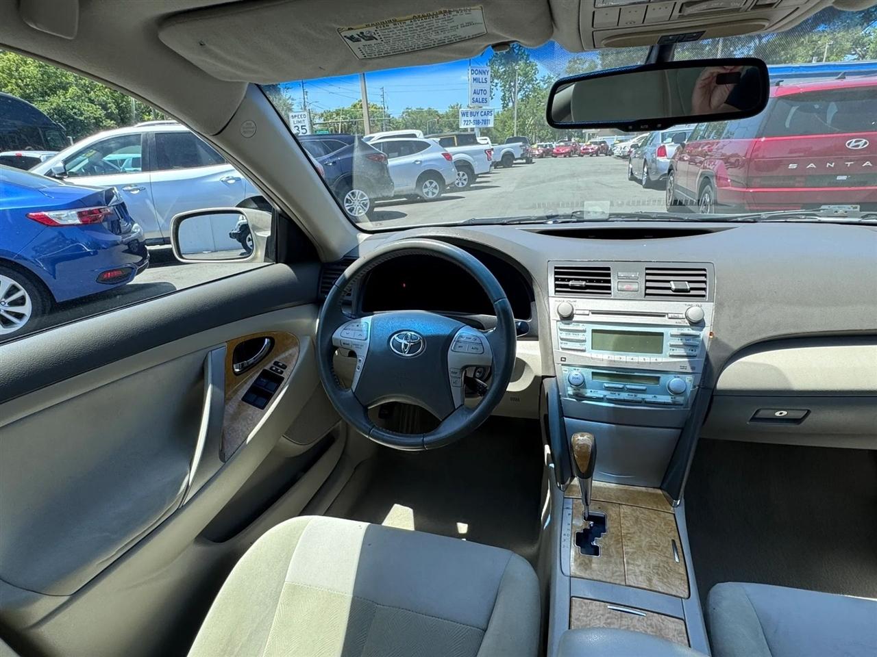 Toyota Camry 4dr Sdn I4 Auto XLE (Natl) 2007