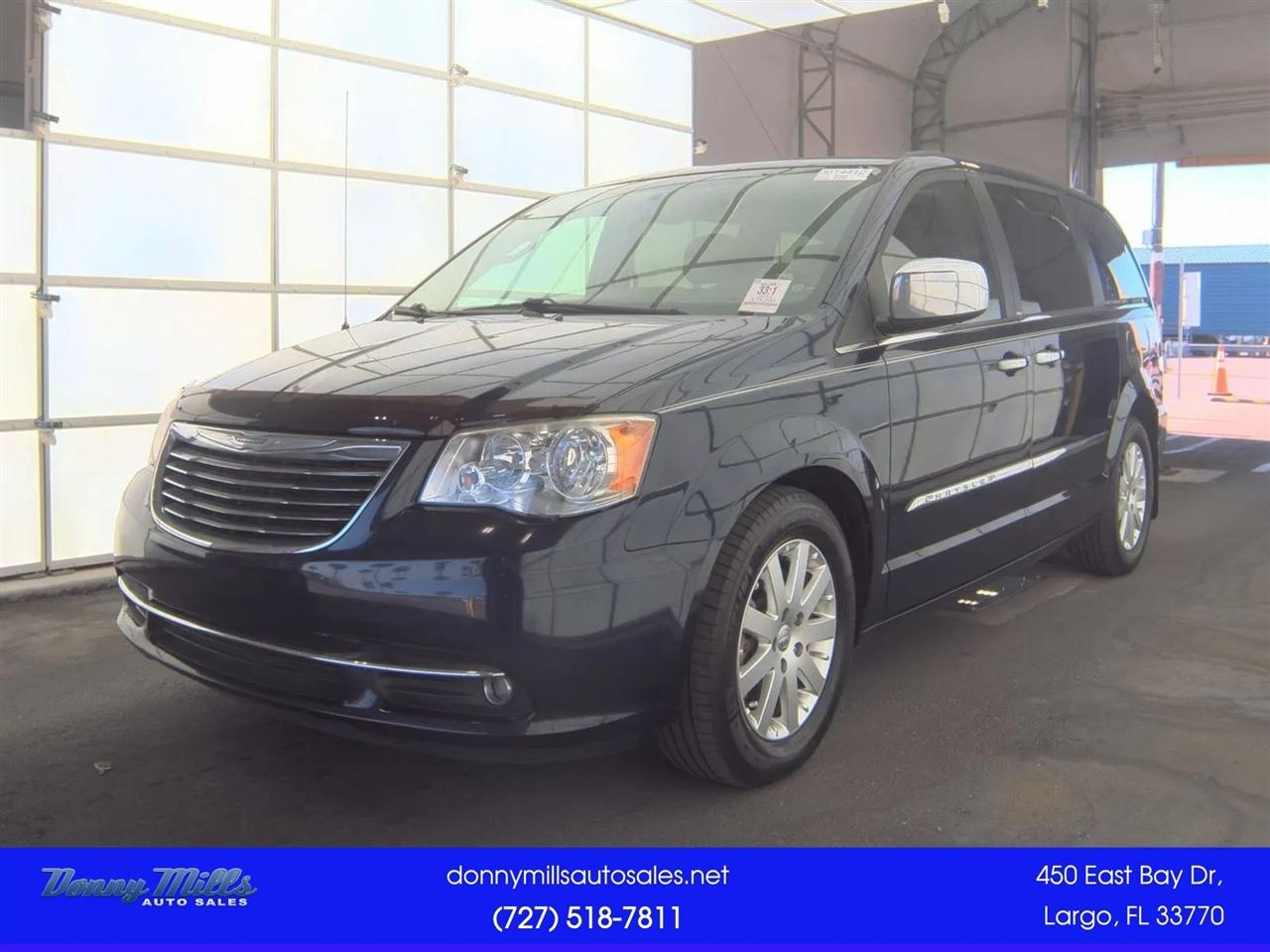 Chrysler Town & Country 4dr Wgn Touring 2013