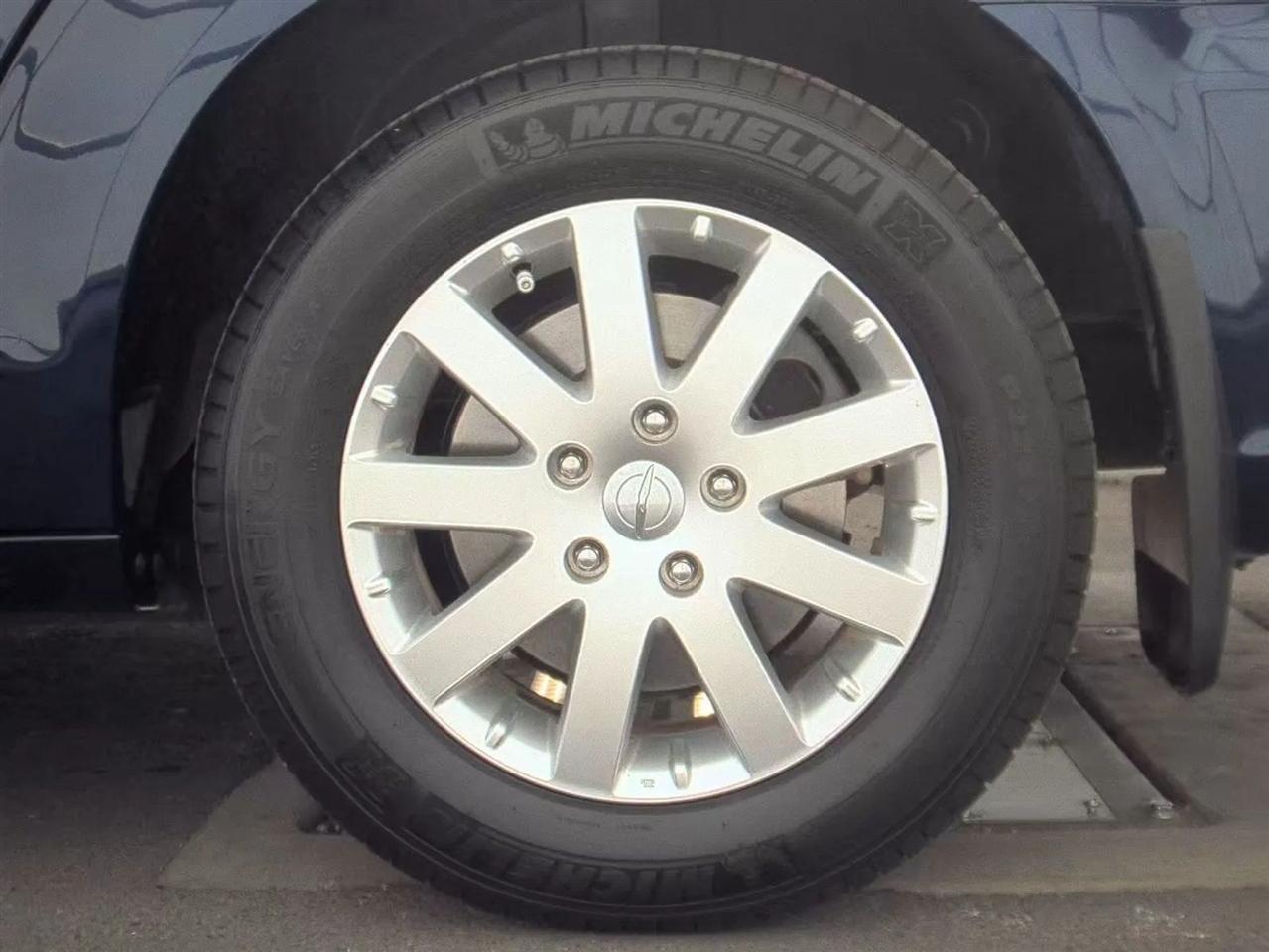 Chrysler Town & Country 4dr Wgn Touring 2013