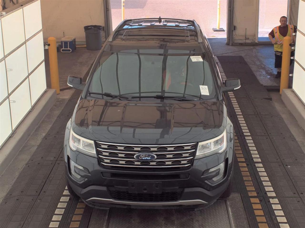 Ford Explorer XLT 4WD 2017
