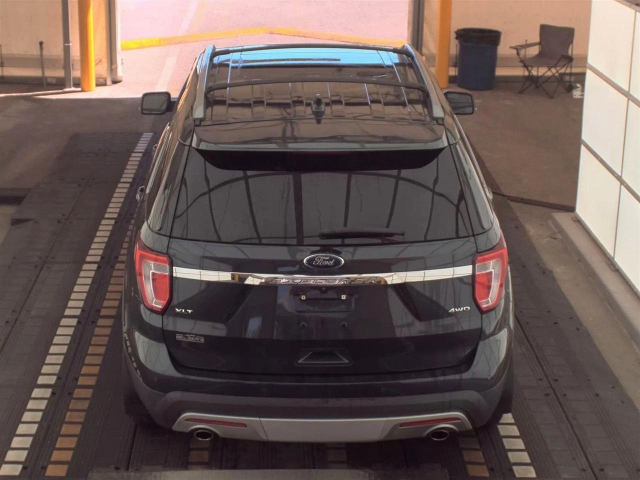 Ford Explorer XLT 4WD 2017