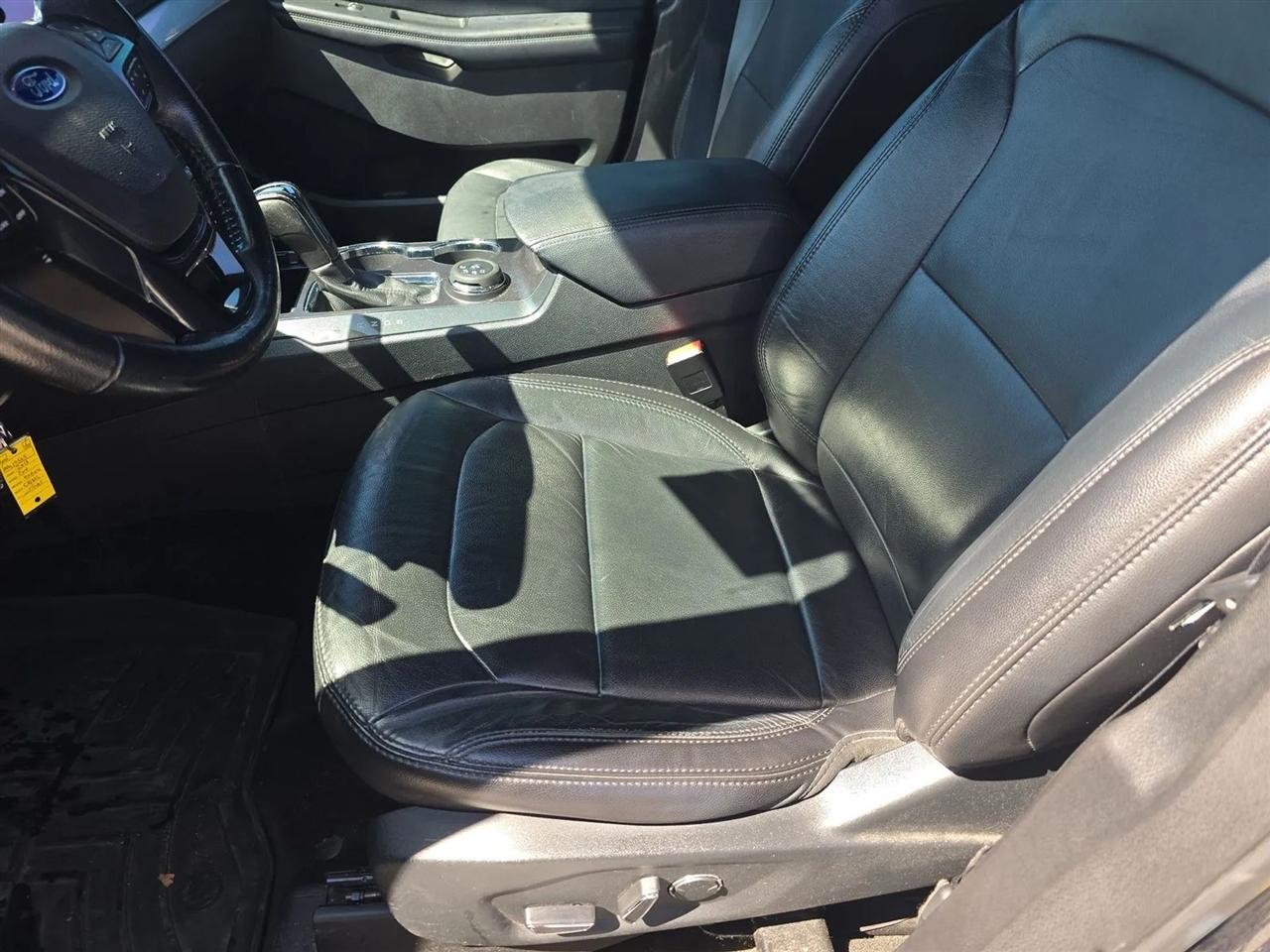 Ford Explorer XLT 4WD 2017