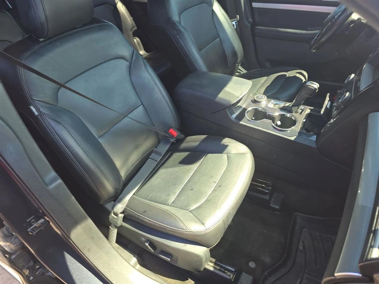 Ford Explorer XLT 4WD 2017