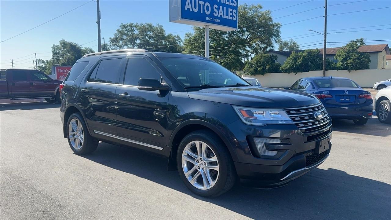 Ford Explorer XLT 4WD 2017