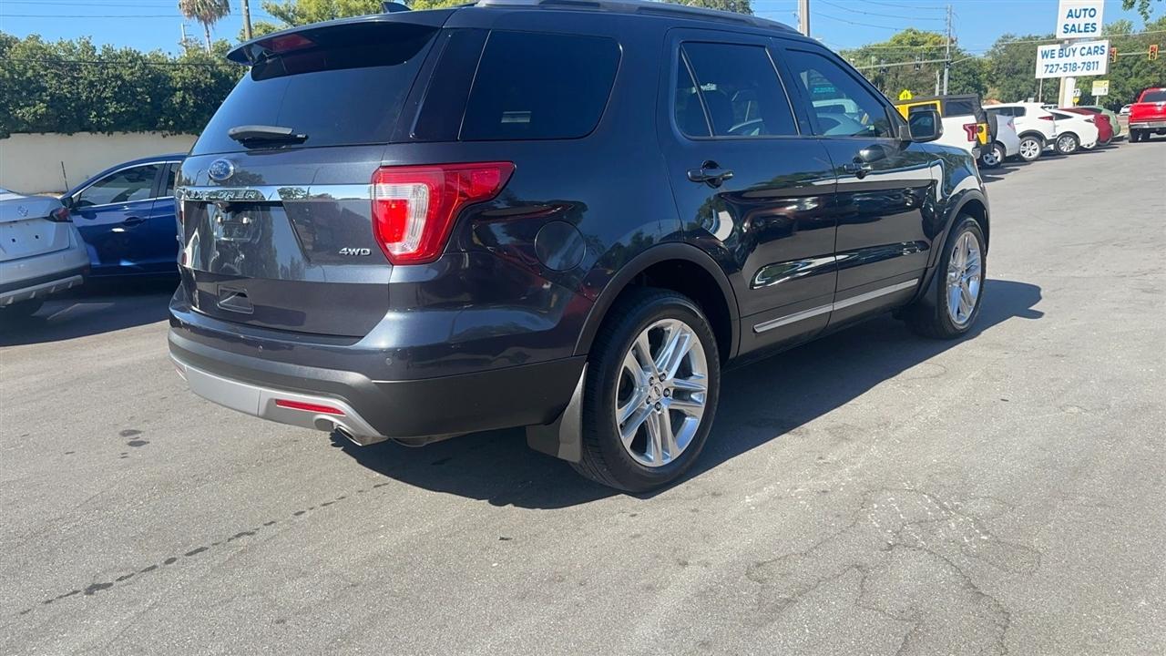 Ford Explorer XLT 4WD 2017