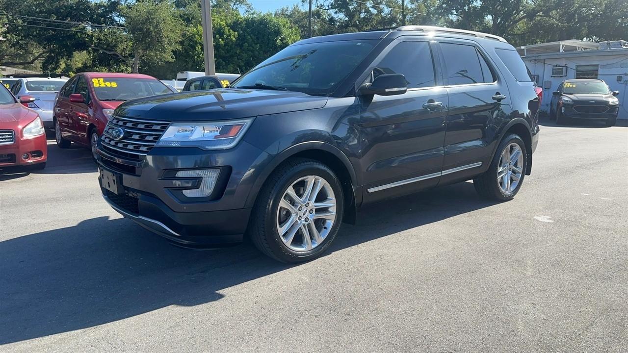 Ford Explorer XLT 4WD 2017