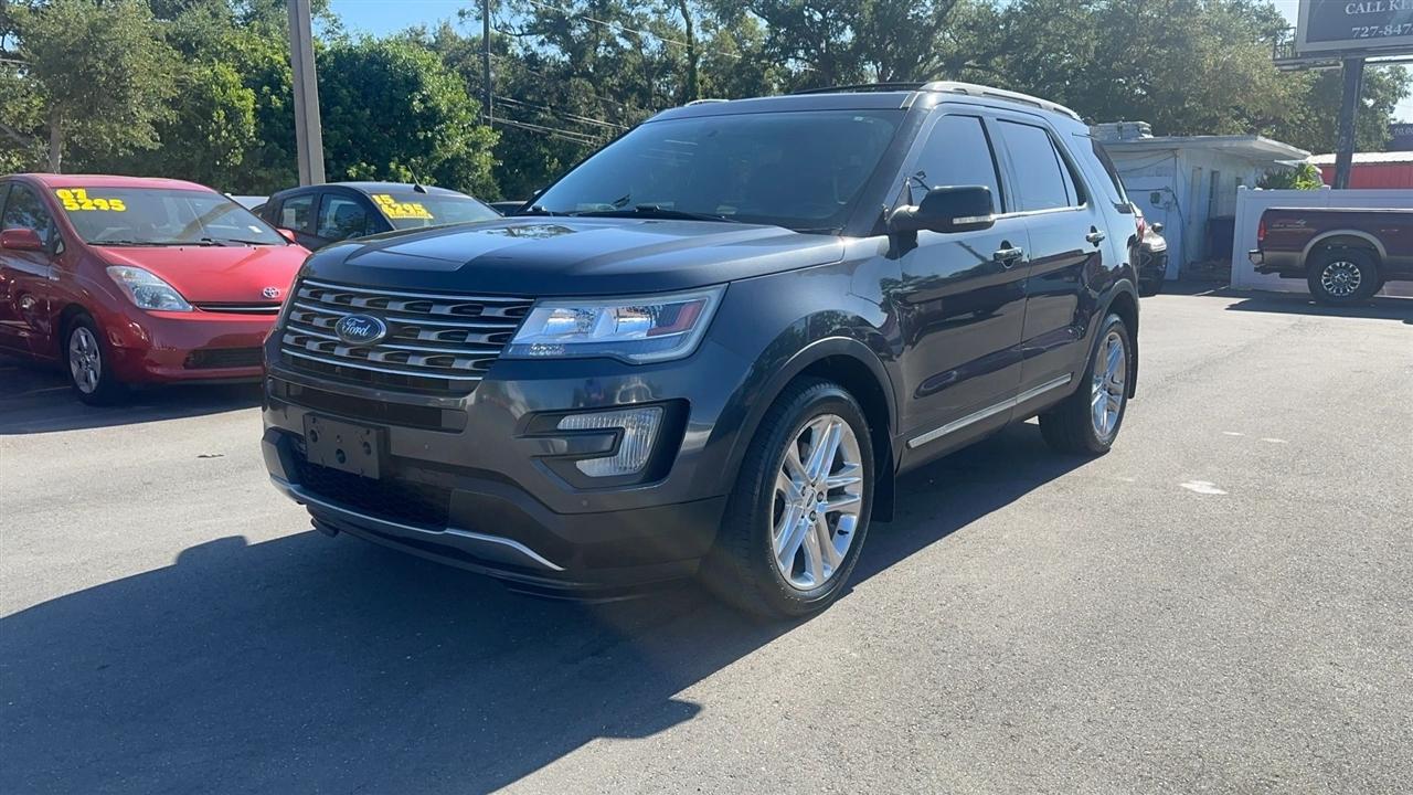 Ford Explorer XLT 4WD 2017