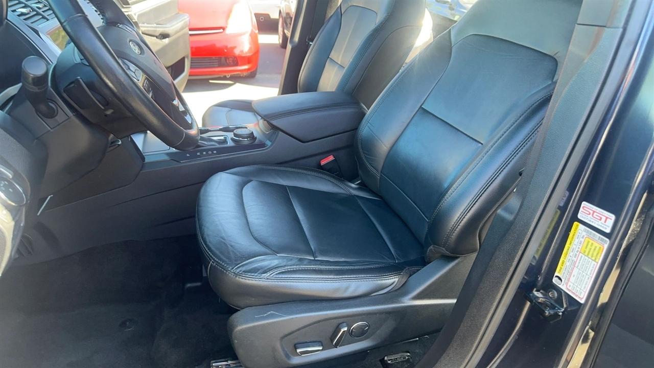 Ford Explorer XLT 4WD 2017