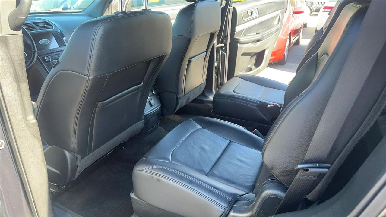 Ford Explorer XLT 4WD 2017