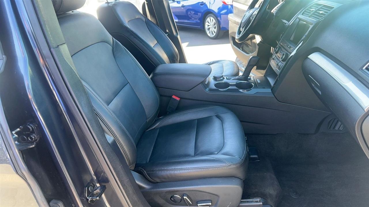 Ford Explorer XLT 4WD 2017